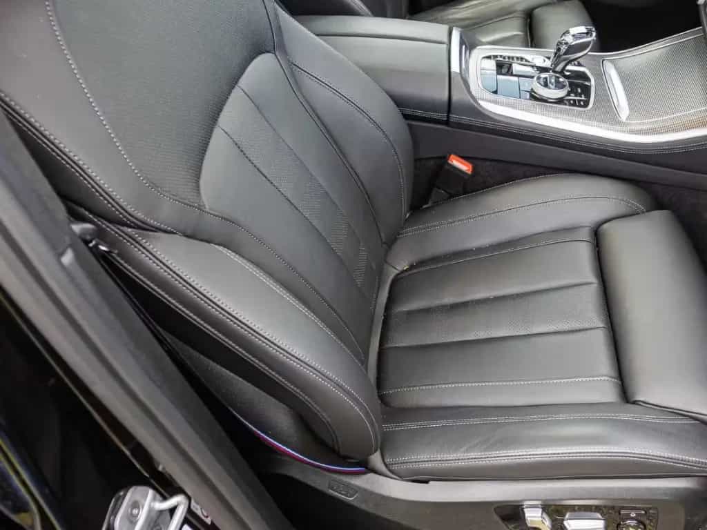 BMW X5 M50 i+Panorama+AHK+Navi+HUD+RFK+e-Sitze+Leder 10/2020-photo-20
