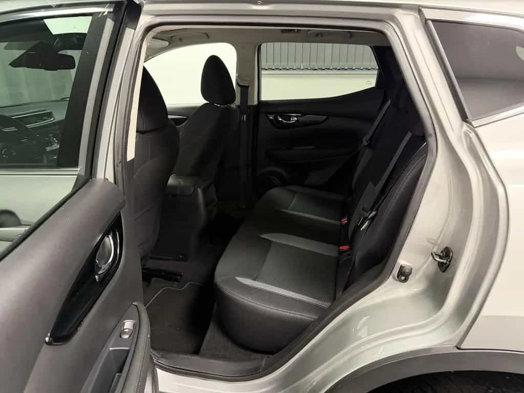 Nissan Qashqai 1.7 dCi N-Connecta 4x4 Autom. Pano 03/2020-photo-15