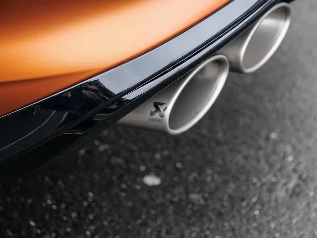 Bentley Bentayga Speed Akrapovic Exhaust 04/2026-photo-10