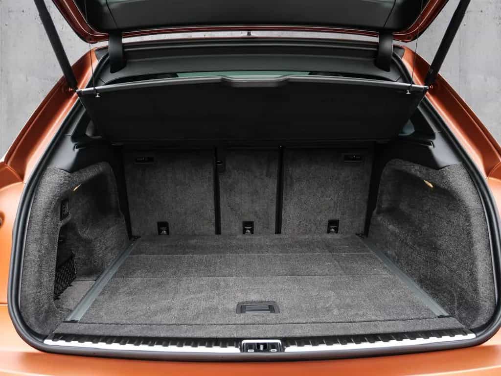 Bentley Bentayga Speed Akrapovic Exhaust 04/2026-photo-19