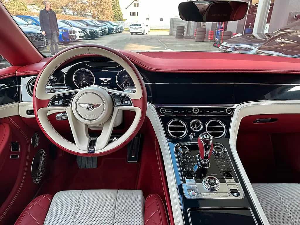 Bentley Continental GT W12 1st Edition 08/2018-photo-10