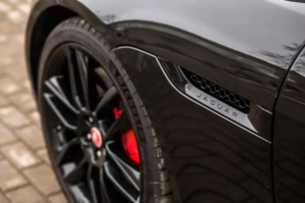 Jaguar F-Type 5.0 L V8 R 4 WD Kompressor Automatik 07/2016-photo-10