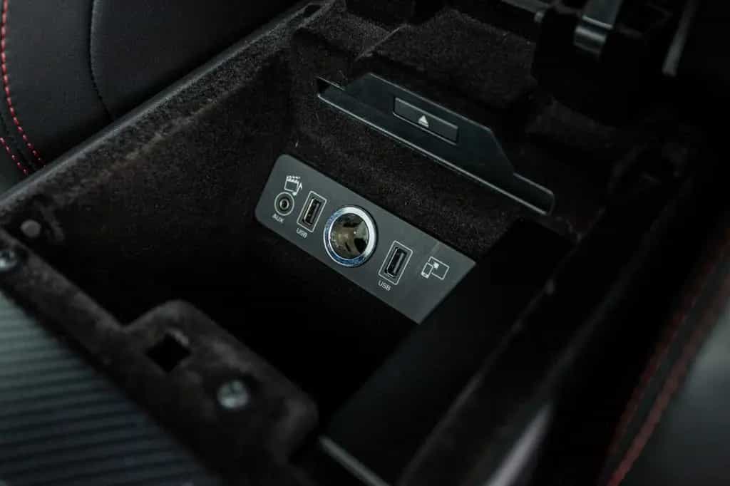 Jaguar F-Type 5.0 L V8 R 4 WD Kompressor Automatik 07/2016-photo-13