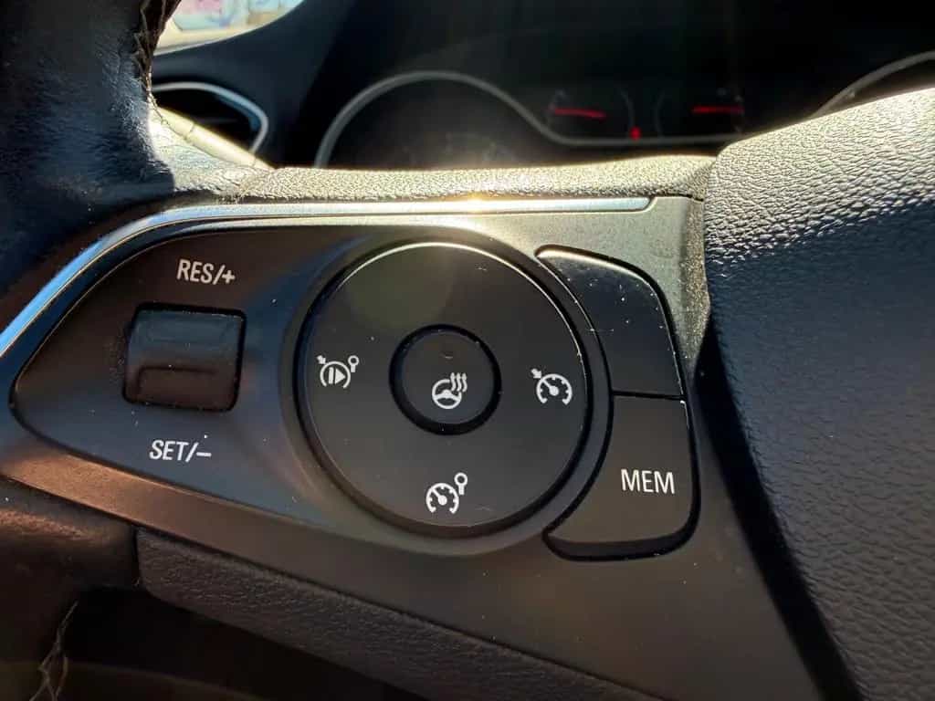 Opel Grandland (X) 96kW 131PS/LED/Automatik/AHK/KAM 07/2019-photo-17