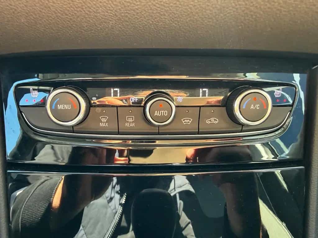 Opel Grandland (X) 96kW 131PS/LED/Automatik/AHK/KAM 07/2019-photo-27
