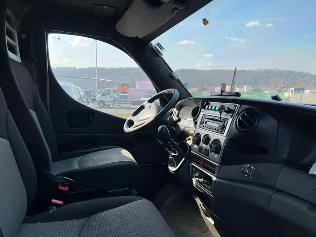 Iveco Other Daily 3.0*35C18*B4+*GEPANZERT*ARMORED*KOFFER*3.5 11/2011-photo-18