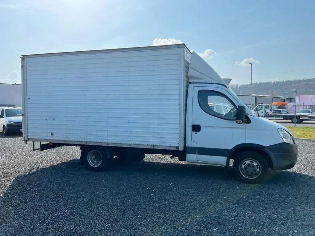 Iveco Other Daily 3.0*35C18*B4+*GEPANZERT*ARMORED*KOFFER*3.5 11/2011-photo-2
