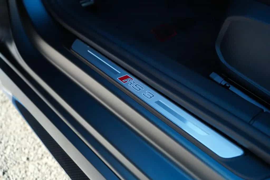 Audi RS3 SPORTBACK MATTLACK 4x CARBON KERAMIK SCHALE 04/2026-photo-10