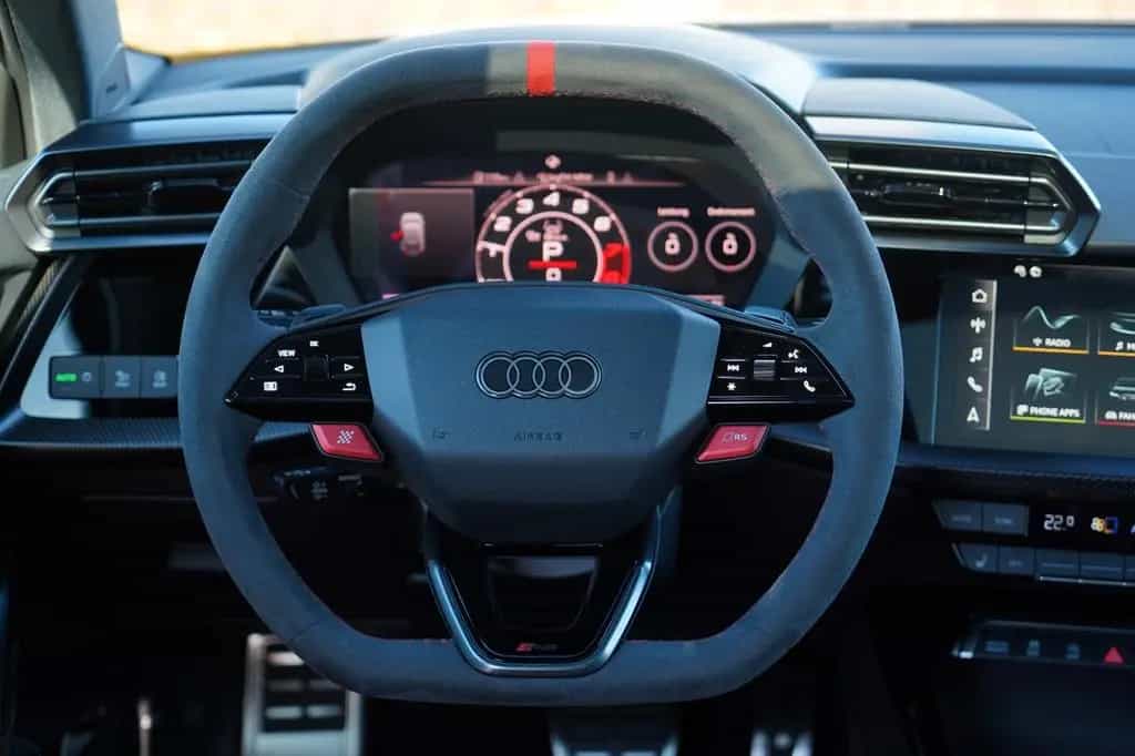 Audi RS3 SPORTBACK MATTLACK 4x CARBON KERAMIK SCHALE 04/2026-photo-19