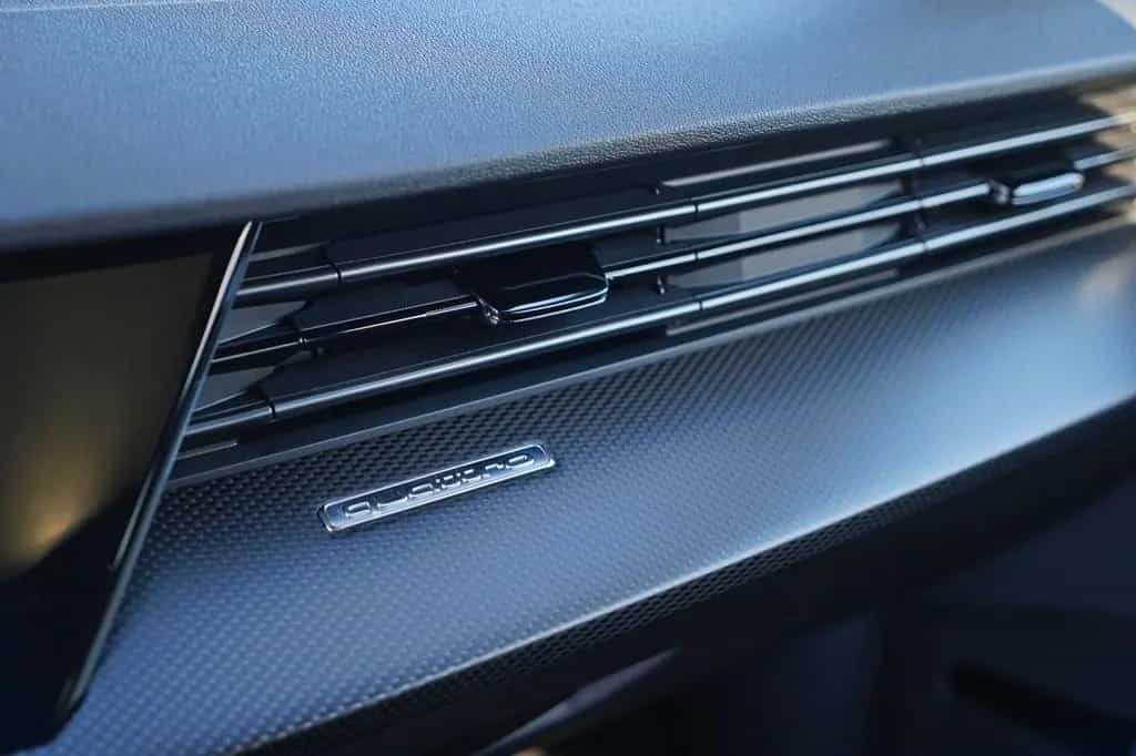 Audi RS3 SPORTBACK MATTLACK 4x CARBON KERAMIK SCHALE 04/2026-photo-27