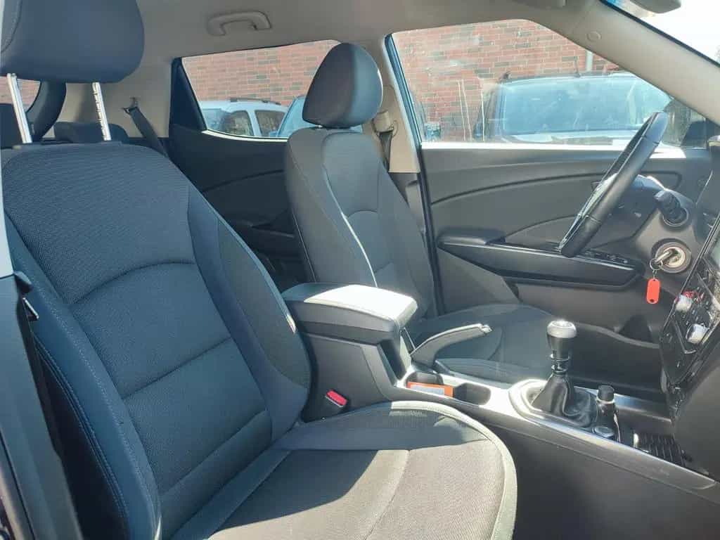 Ssangyong Tivoli 1.5 T-GDi Navigation+Cam/Alufelgen/Klima 03/2022-photo-4