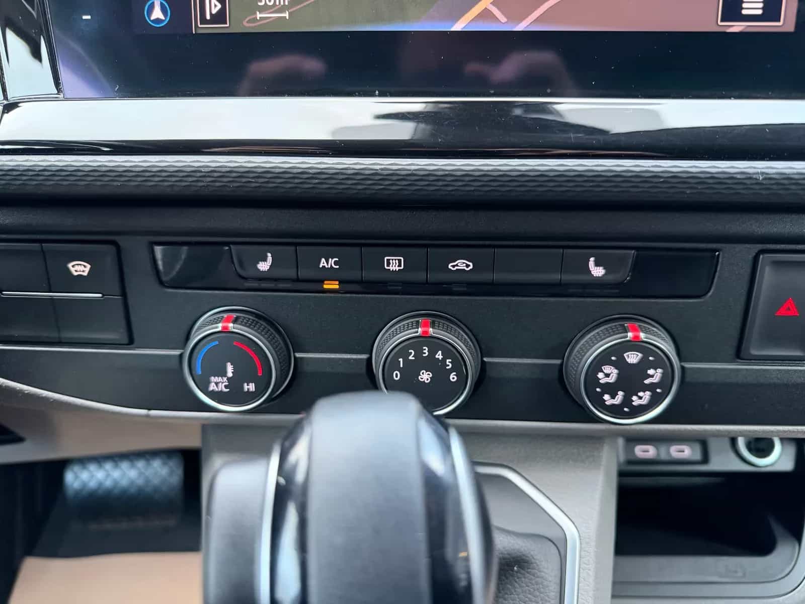Volkswagen Other 05/2021-photo-28
