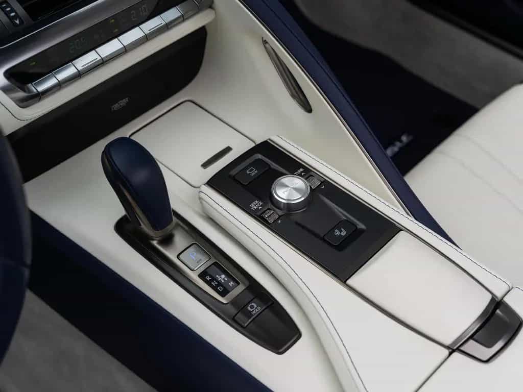 Lexus LC 500 Cabriolet*Mark Levinson, Nanoe*360° 04/2024-photo-19