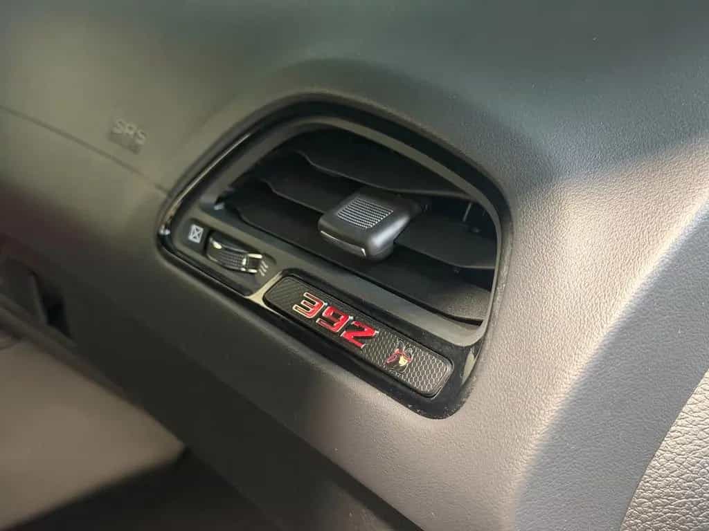 Dodge Challenger Scat Pack 03/2023-photo-34