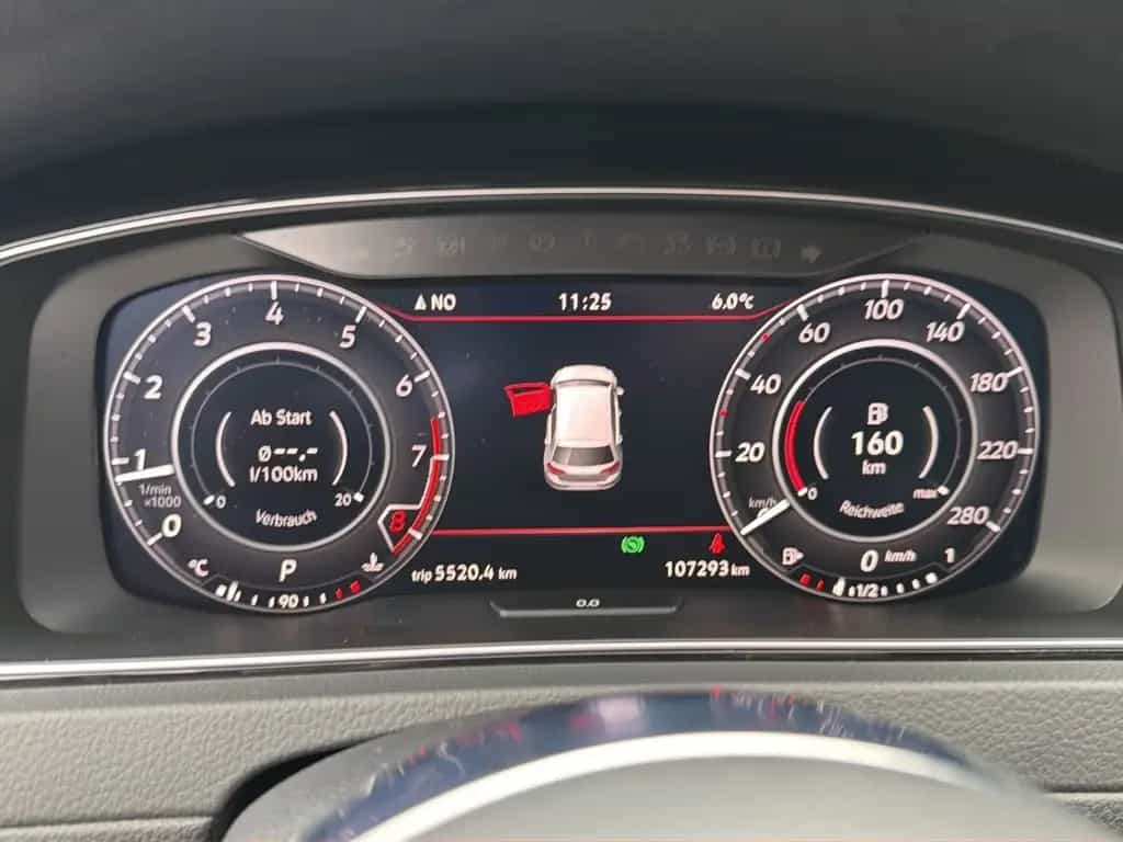 Volkswagen Golf VII GTI 2.0 TSI DSG NAVI Alcantara LED ACC 07/2017-photo-13