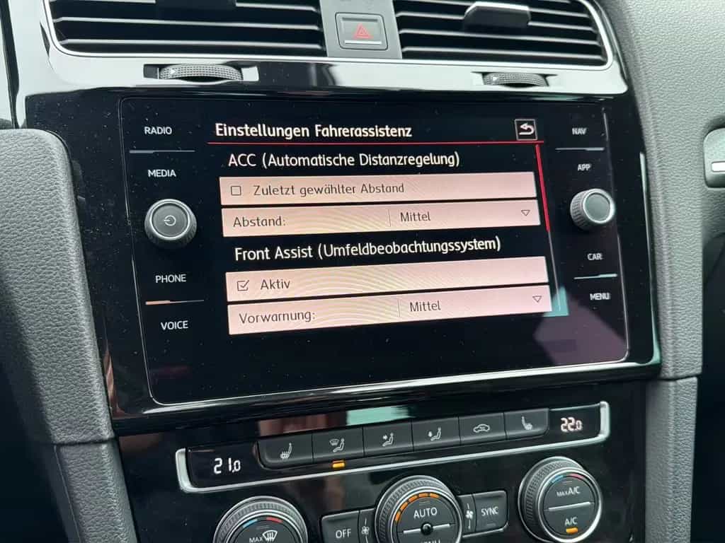 Volkswagen Golf VII GTI 2.0 TSI DSG NAVI Alcantara LED ACC 07/2017-photo-18