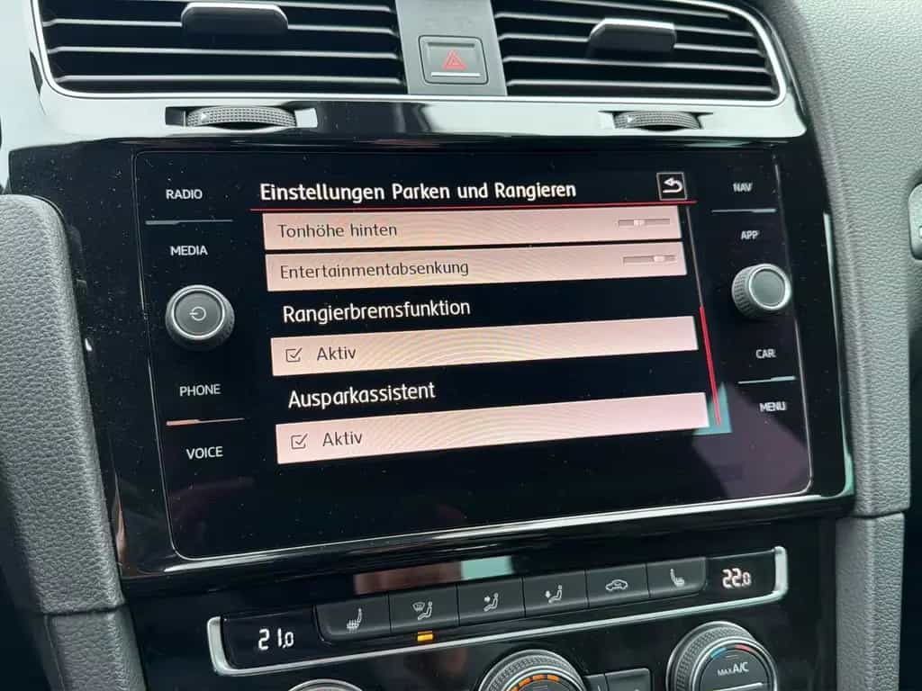 Volkswagen Golf VII GTI 2.0 TSI DSG NAVI Alcantara LED ACC 07/2017-photo-19