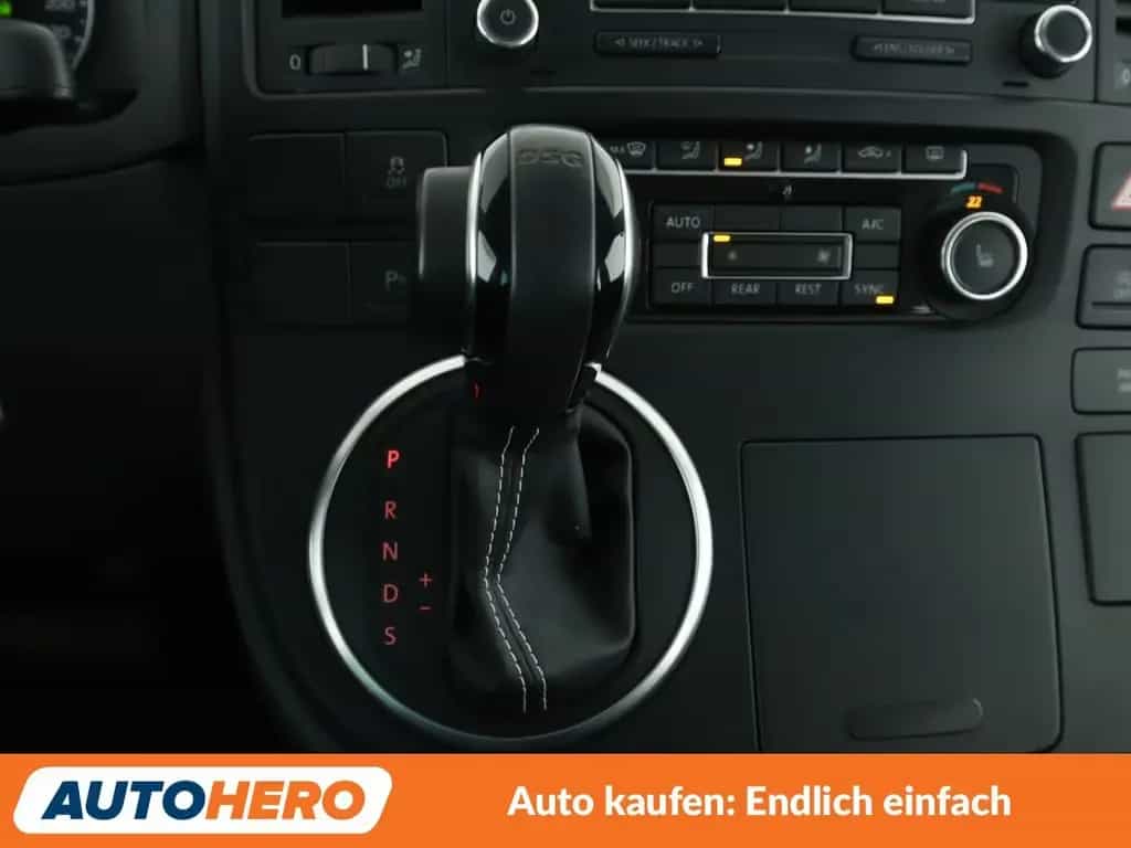 Volkswagen Transporter Multivan 2.0 TDI Cup Aut.*7-SITZER*XENON*PDC* 04/2015-photo-22