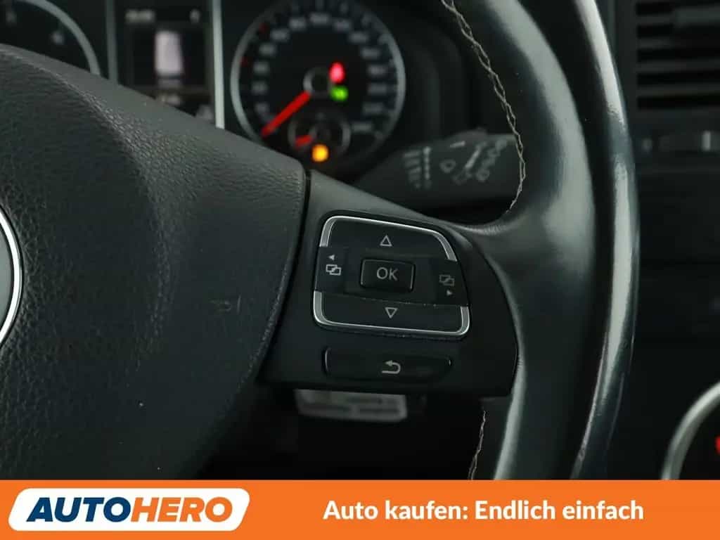 Volkswagen Transporter Multivan 2.0 TDI Cup Aut.*7-SITZER*XENON*PDC* 04/2015-photo-23