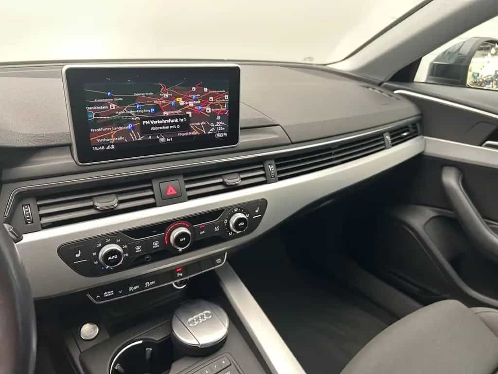 Audi A4 Avant 40 TFSI Sport S tro*HUD*Matrix*Virtual* 05/2017-photo-5
