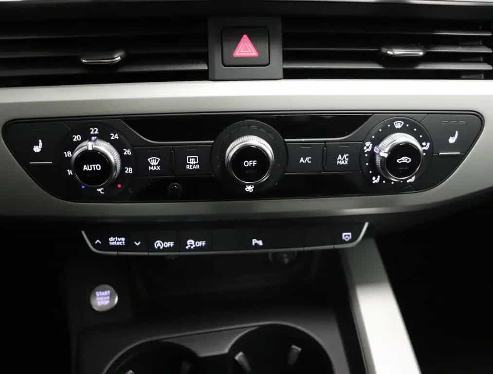 Audi A4 Avant 40 TDI S tronic |Pano|FLA|AkustikGlas 01/2022-photo-12