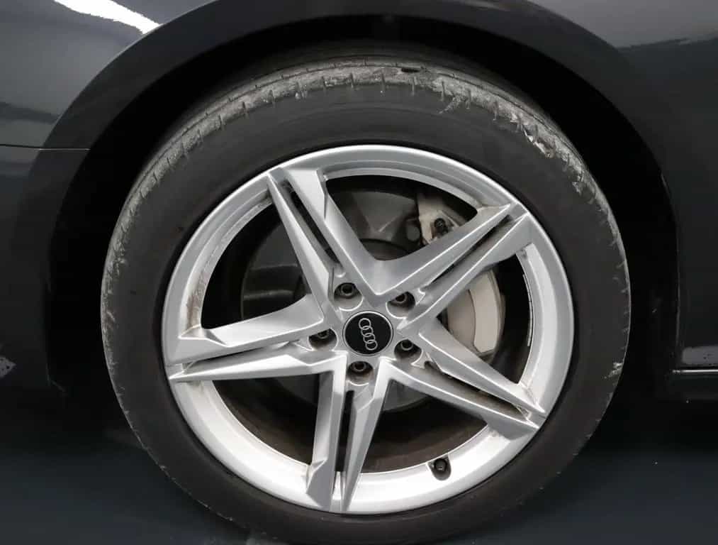 Audi A4 Avant 40 TDI S tronic |Pano|FLA|AkustikGlas 01/2022-photo-5