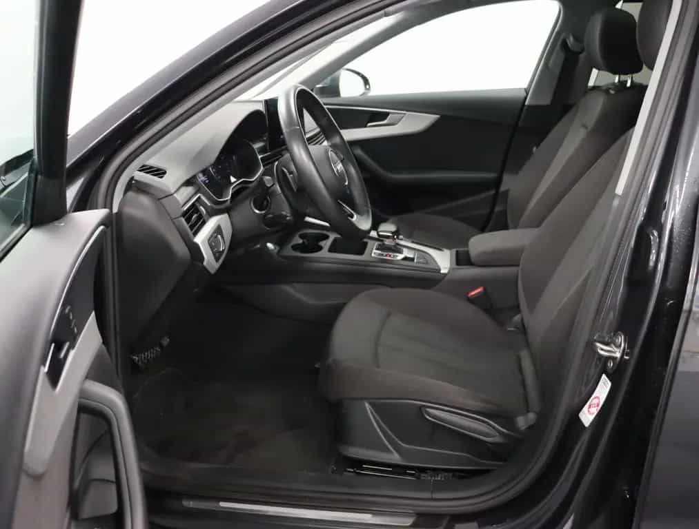 Audi A4 Avant 40 TDI S tronic |Pano|FLA|AkustikGlas 01/2022-photo-6