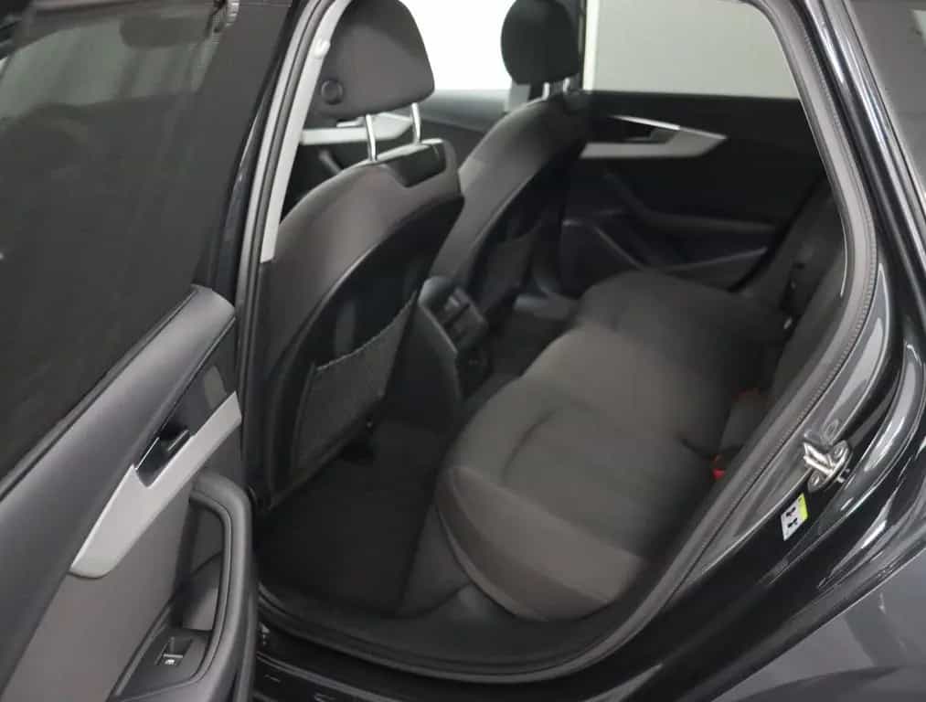 Audi A4 Avant 40 TDI S tronic |Pano|FLA|AkustikGlas 01/2022-photo-9
