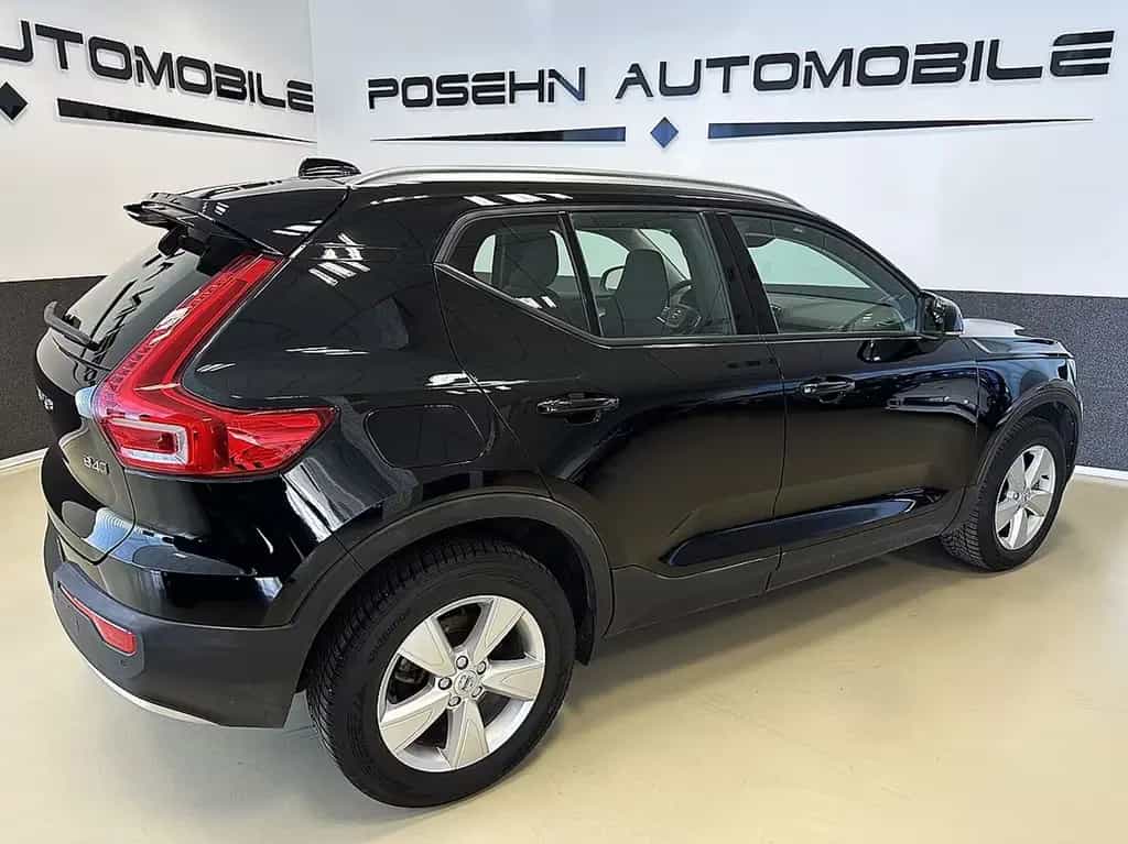 Volvo XC40 B4 Momentum Pro AWD LED Navi Kamera 03/2022-photo-3