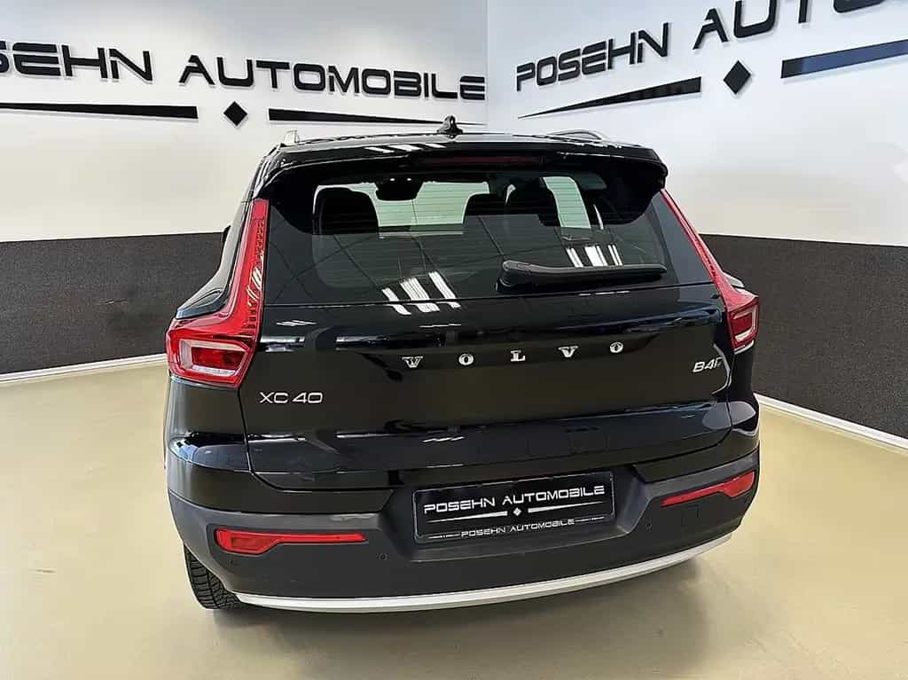 Volvo XC40 B4 Momentum Pro AWD LED Navi Kamera 03/2022-photo-4