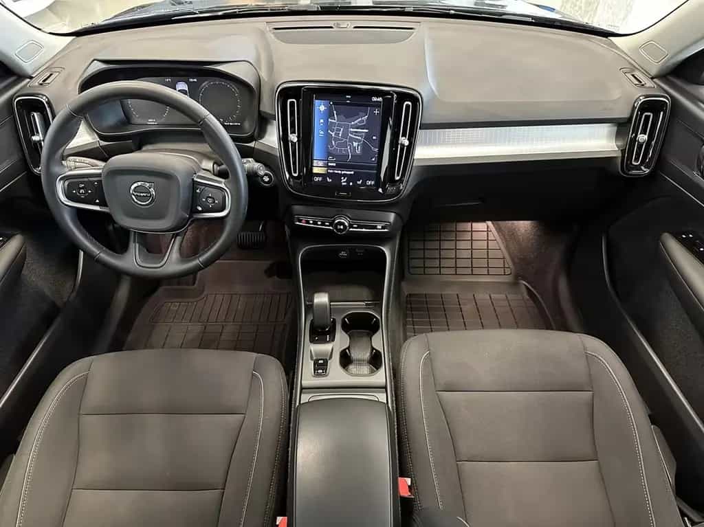 Volvo XC40 B4 Momentum Pro AWD LED Navi Kamera 03/2022-photo-6