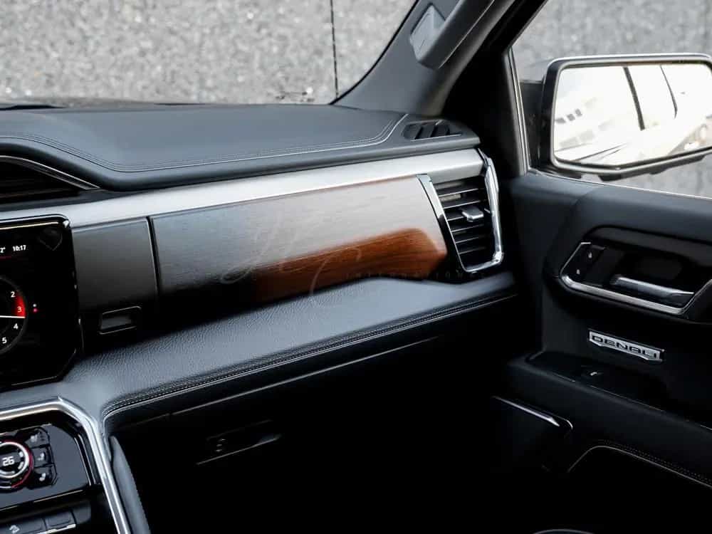 GMC 2025 Denali € 67900 HC INTERNATIONAL null-photo-14