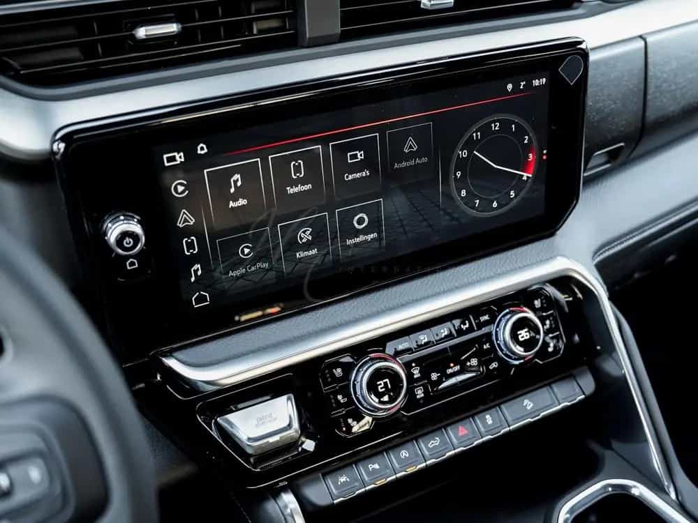 GMC 2025 Denali € 67900 HC INTERNATIONAL null-photo-18