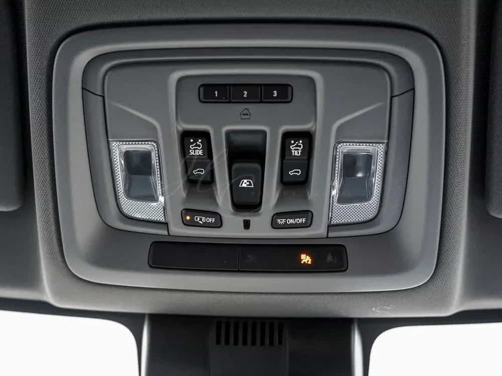 GMC 2025 Denali € 67900 HC INTERNATIONAL null-photo-23