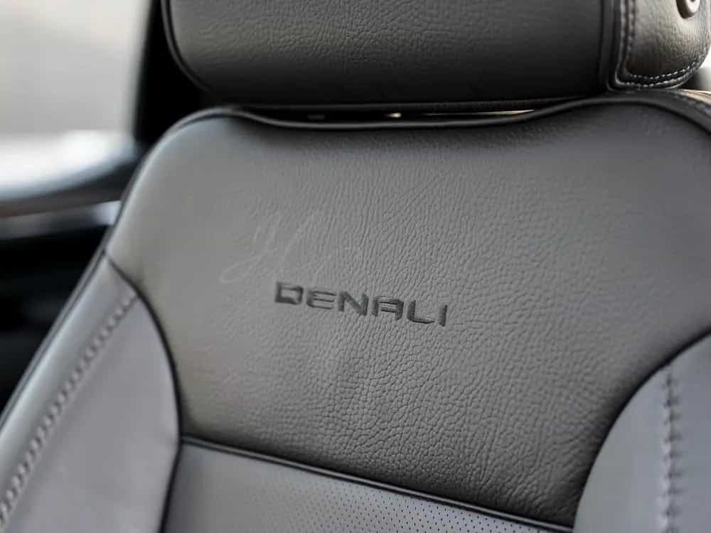 GMC 2025 Denali € 67900 HC INTERNATIONAL null-photo-27