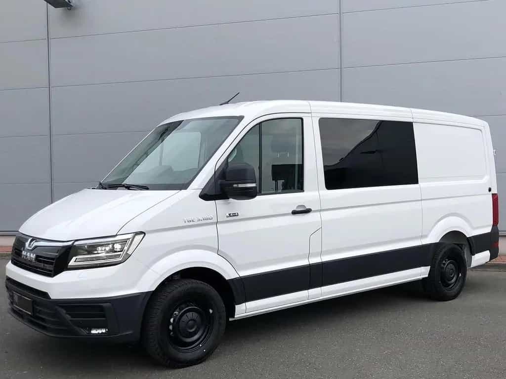 MAN TGE 3.180 L3H2 MIXTO 4x4 AUTOM ACC STANDH SITZH 02/2026-photo-0