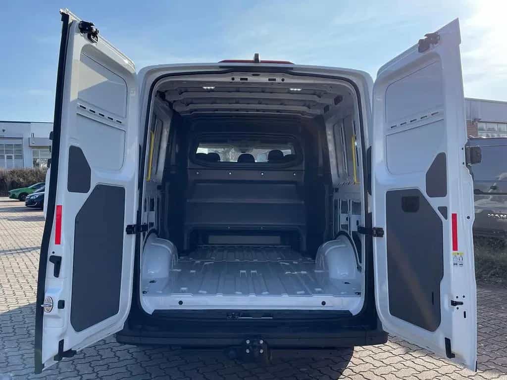 MAN TGE 3.180 L3H2 MIXTO 4x4 AUTOM ACC STANDH SITZH 02/2026-photo-25