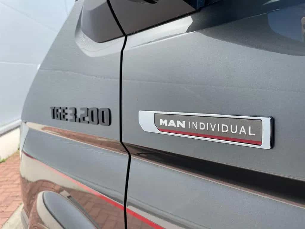 MAN TGE 3.200 L3H2 MIXTO 4x4 Individual S ACC STHZ 02/2026-photo-34