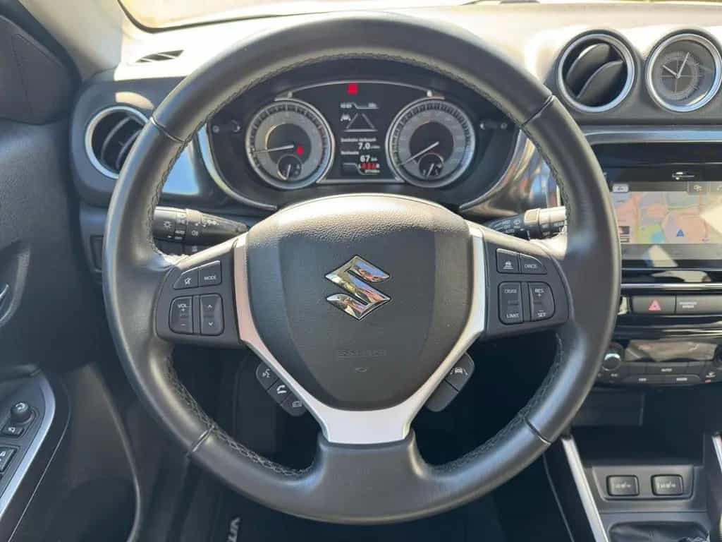 Suzuki Vitara 1.4 Comfort Plus RÜCKFAHRKAMERA+PDC+NAVI 11/2021-photo-12