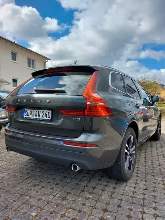 Volvo XC60 Momentum Pro 2WD+8FACH.V.Historie 07/2020-photo-13