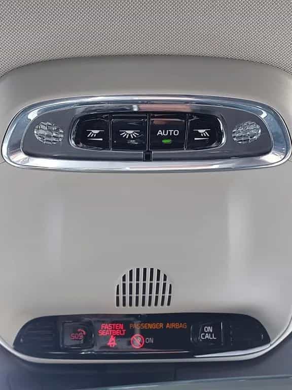 Volvo XC60 Momentum Pro 2WD+8FACH.V.Historie 07/2020-photo-44