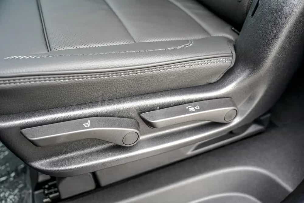 GMC 2025 Denali € 98500 HC INTERNATIONAL null-photo-17