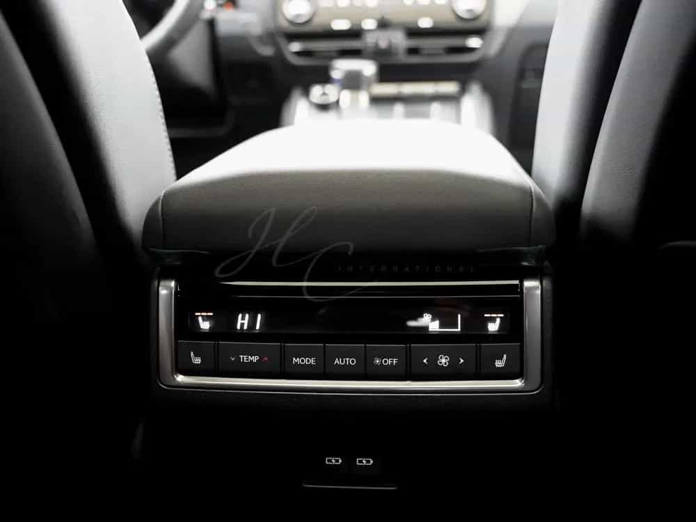 Lexus 2025 Executive € 99700 HC INTERNATIONAL null-photo-38