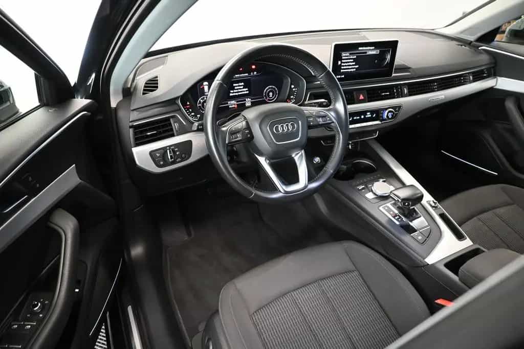 Audi A4 quattro*LED*ST-HEIZ*AHK*VIRTUAL*KEYLESS*B&O 08/2016-photo-13