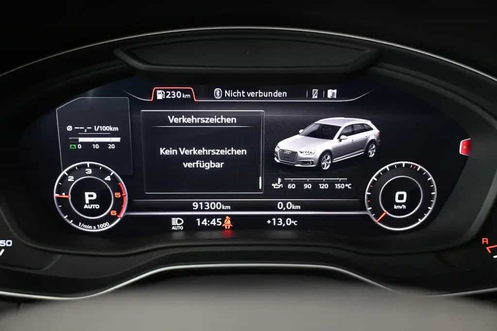 Audi A4 quattro*LED*ST-HEIZ*AHK*VIRTUAL*KEYLESS*B&O 08/2016-photo-17