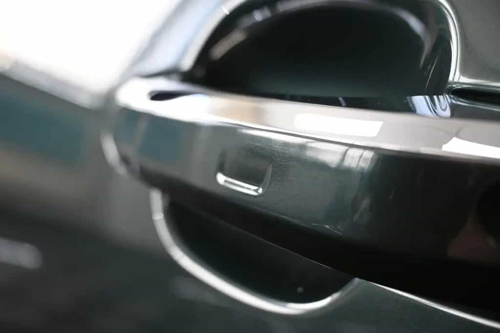 Audi A4 quattro*LED*ST-HEIZ*AHK*VIRTUAL*KEYLESS*B&O 08/2016-photo-23