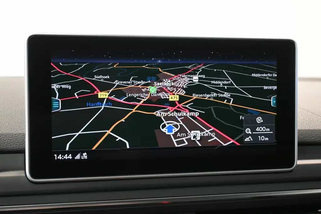 Audi A4 quattro*LED*ST-HEIZ*AHK*VIRTUAL*KEYLESS*B&O 08/2016-photo-33