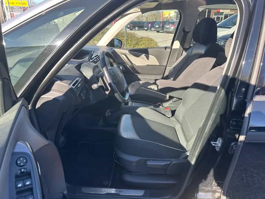 Citroën Grand C4 Picasso / SpaceTourer Grand C4 Picasso/Spacetourer Selection/Automatik 02/2017-photo-7