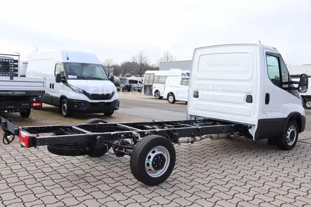 Iveco Other Daily 35S14H Fahrgestell RS3750 *KAMERA*KLIMA* null-photo-7