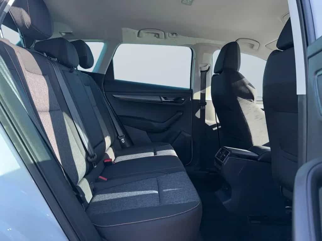Skoda Karoq Clever 1.5 TSI DSG 4xSitzheizung,Navi,LED, 01/2022-photo-10